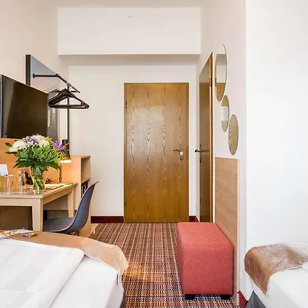 Hotel Ambassador 3*