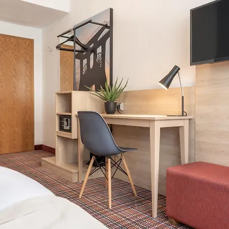 Hotel Ambassador